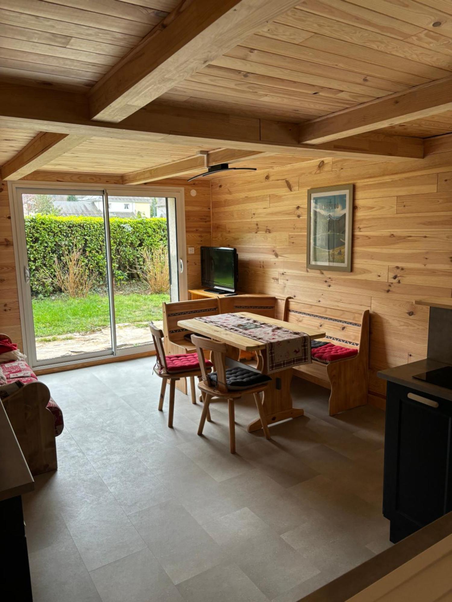 Ferienwohnung L'Oursiere A Saint Mamet Exterior foto